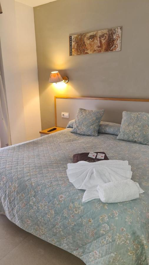 Hotel Cosmos Tarragona Bagian luar foto