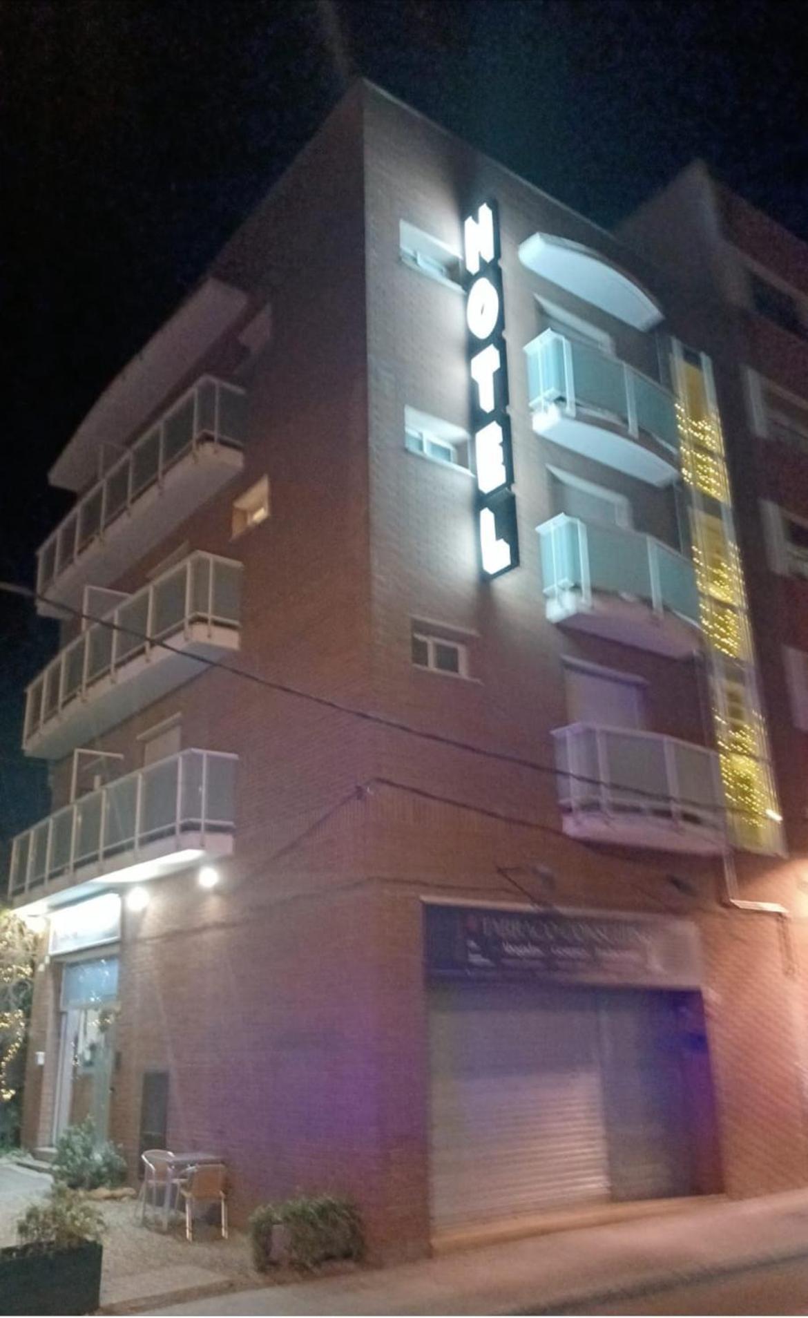 Hotel Cosmos Tarragona Bagian luar foto