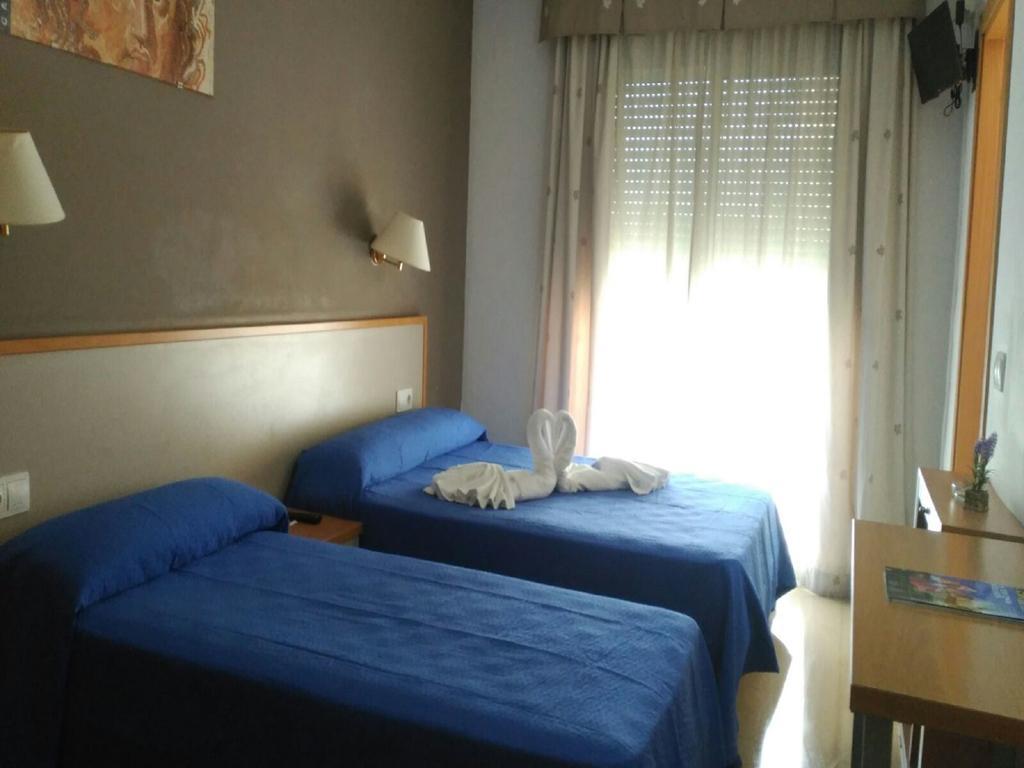 Hotel Cosmos Tarragona Bagian luar foto