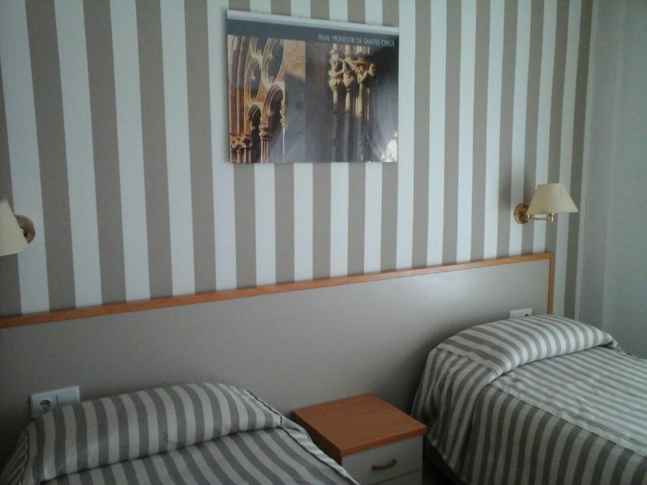 Hotel Cosmos Tarragona Bagian luar foto