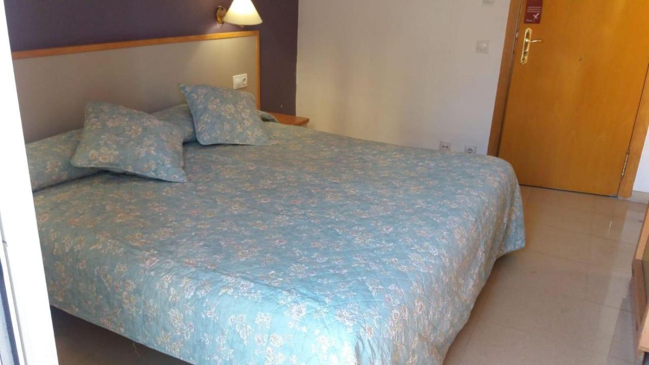 Hotel Cosmos Tarragona Bagian luar foto